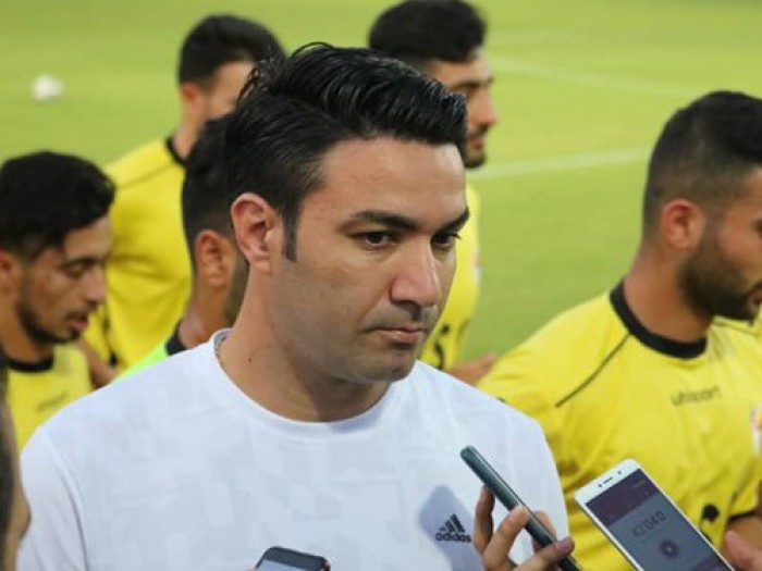 غیبت نکونام در نشست خبری