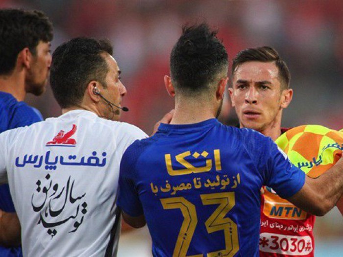 احمدزاده: مقابل استقلال دنبال تشنج نبودم