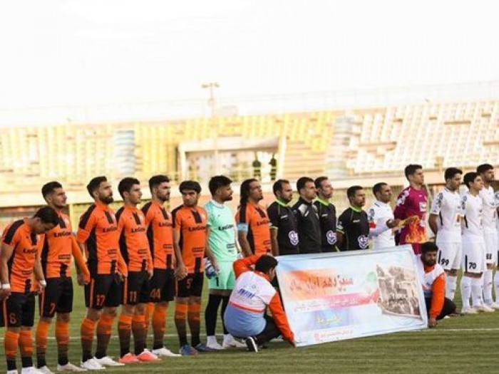 مس‌کرمان با غلبه بر بادران اولین صعود کننده لقب گرفت