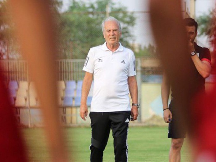 دنیزلی: تراکتور با پرسپولیس و استقلال فرق دارد
