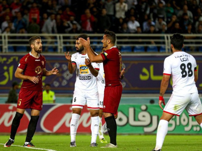 فرشاد فرجی:برای بقا در کورس قهرمانی به شکست نساجی نیاز داریم