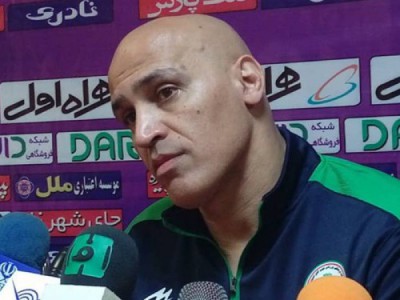 منصوریان: امانت دار ذوب آهن هستم و درد و دل‌های خود را نمی‌گویم